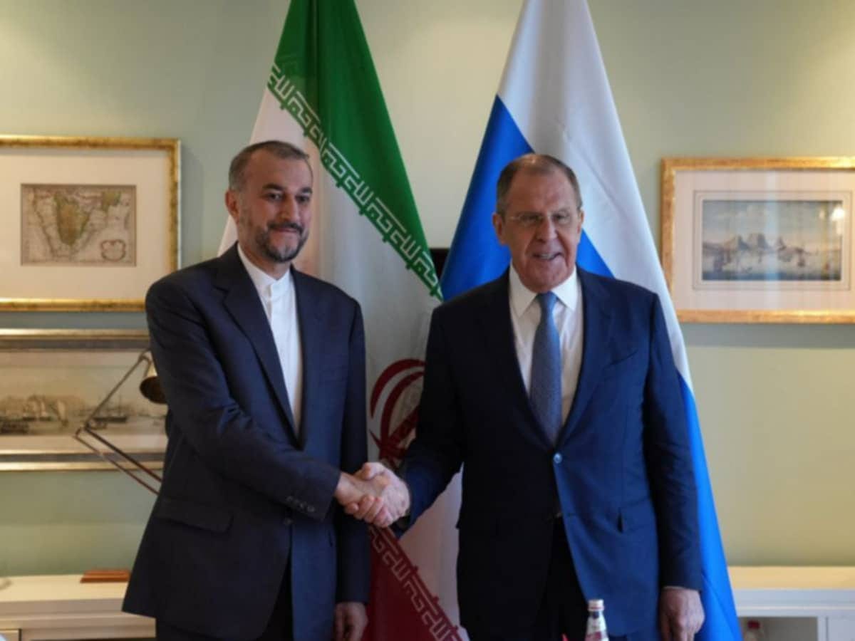 В Кейптауне состоялась "тёплая" встреча глав МИД Ирана и РФ по иранской ядерной программ