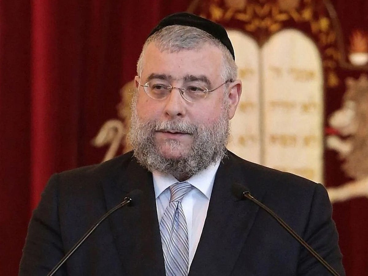 Экс-главный раввин Москвы Гольдшмидт: в РФ стали чаще разыгрывать антисемитскую карту, т.к Израиль все больше склоняется к Украине