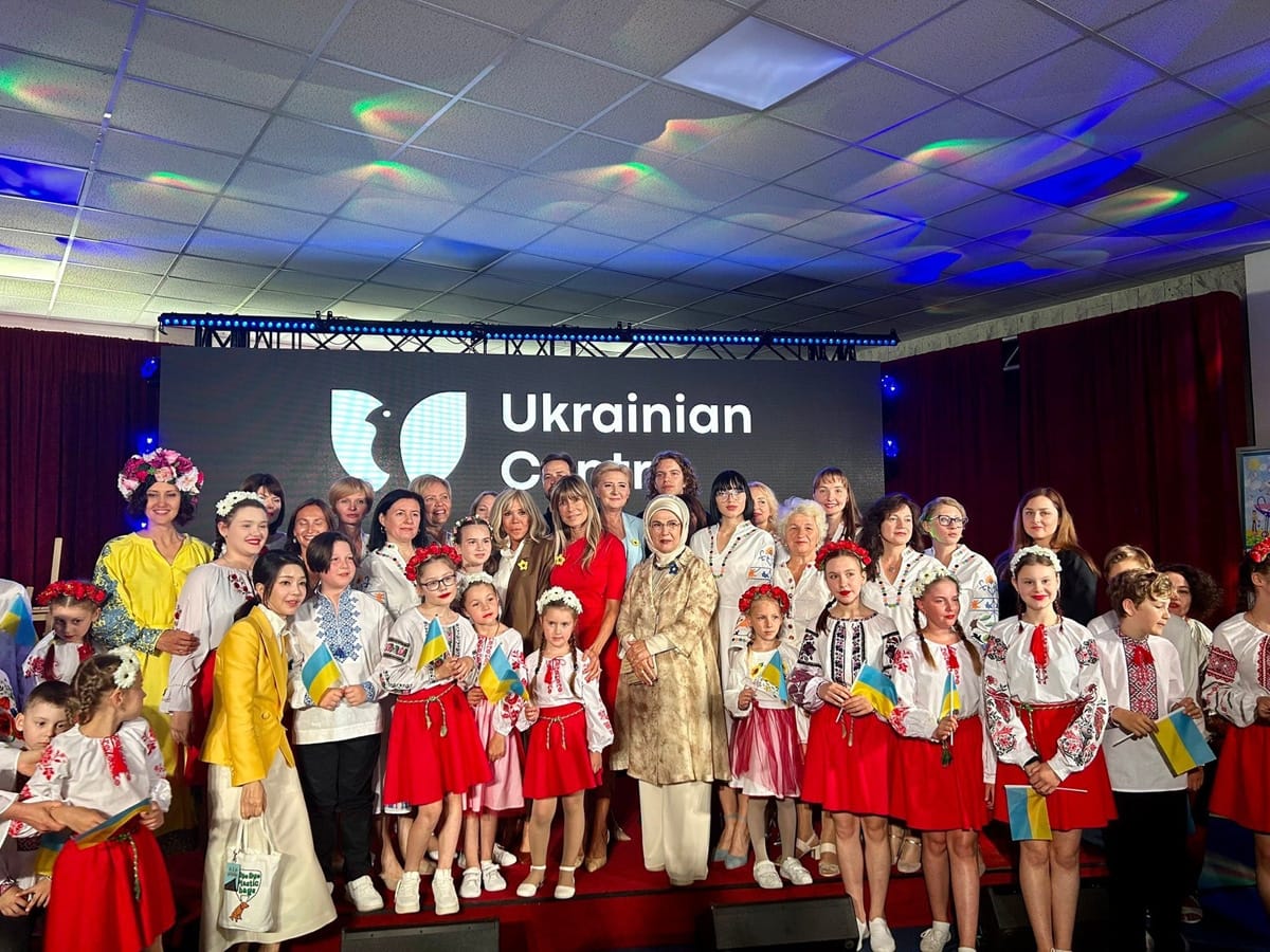 Когда уже и кто-то от Изриаля такое скажет? - Первая леди Турции призвала каждую страну «протянуть руку помощи женщинам и детям Украины, несоразмерно пострадавшим от войны»