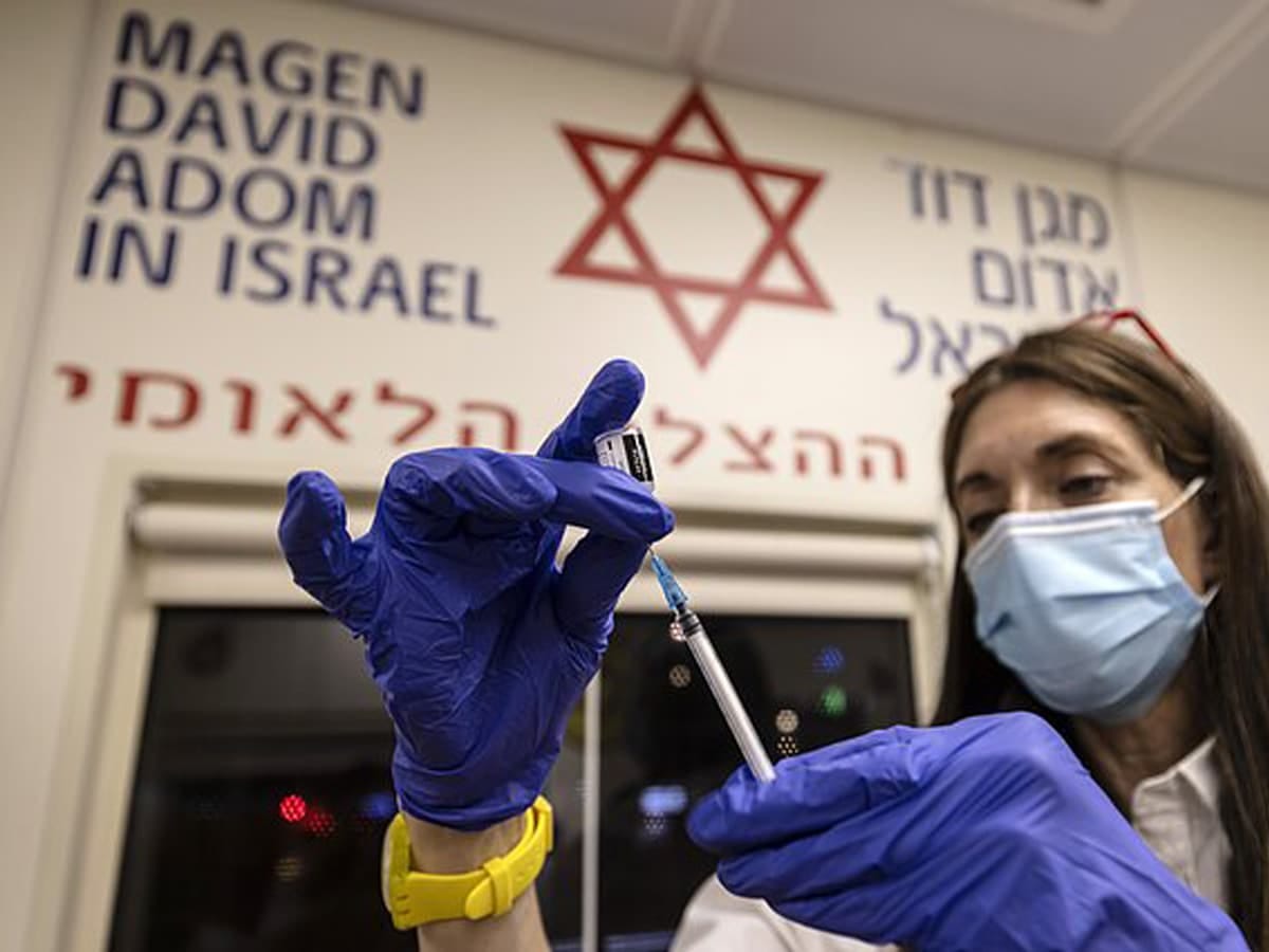 Исследование показало, что израильские арабы и друзы страдают от большего падения качества жизни, чем евреи, после заражения COVID