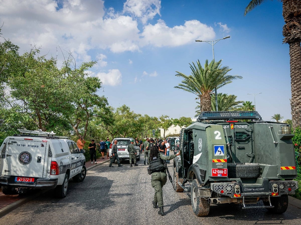 Теракт в Маале-Адумим: 5 человека ранены, террорист нейтрализован