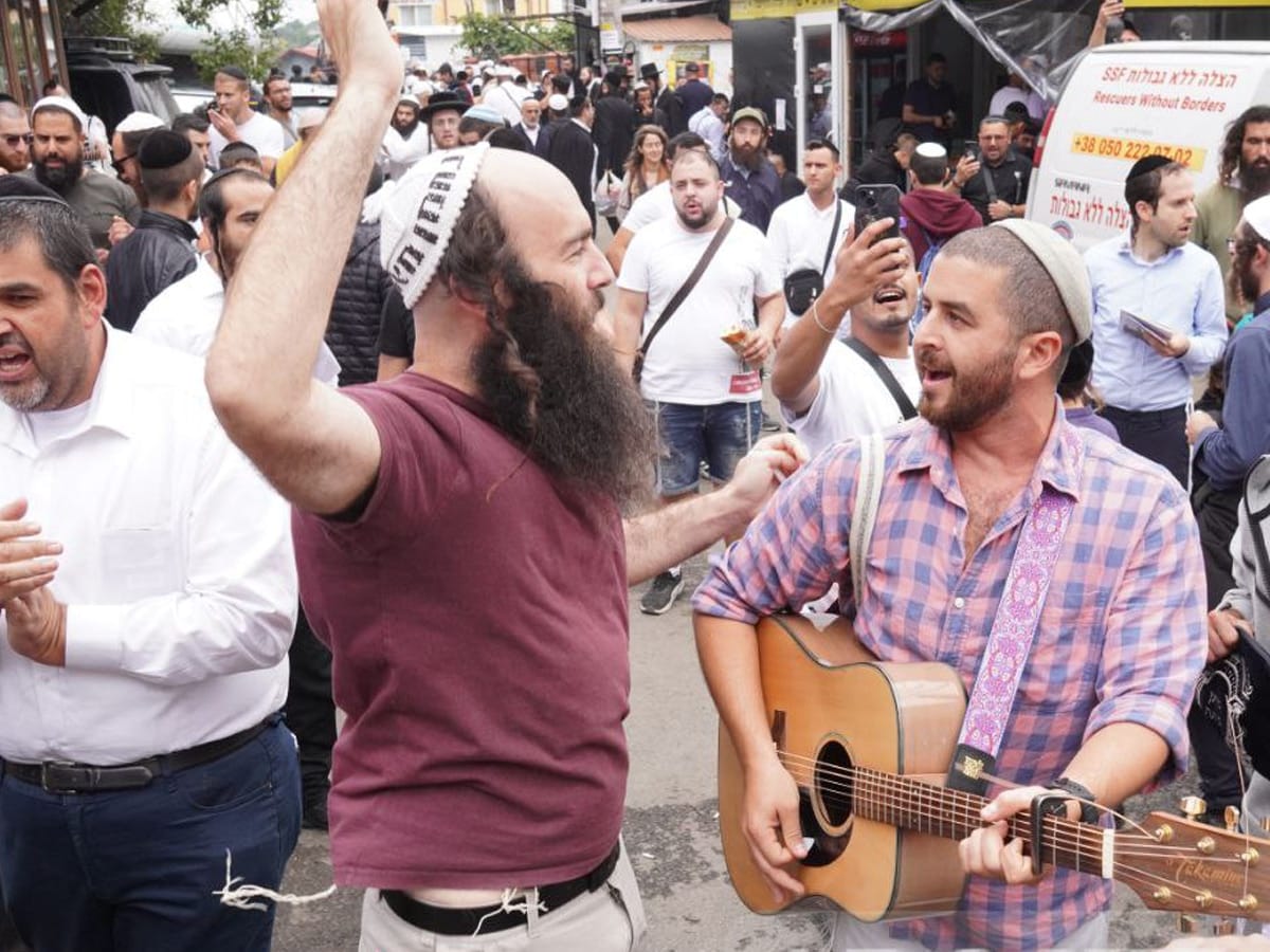 "Даже путин – лишь часть бренного мира": как хасиды празднуют Рош ха-Шана в Умани