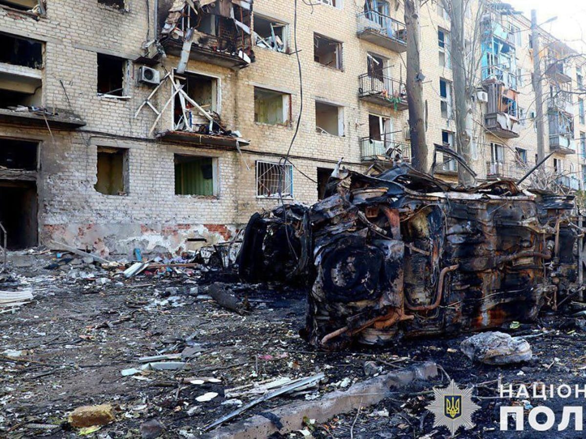 Видео ужасных разрушений: Русские войска обстреляли баллестическими ракетами маленький городок Курахово в Украине