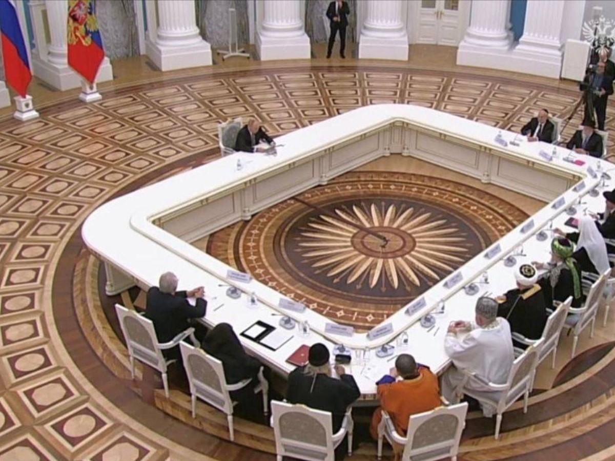 Новости Израиля Фашистская Россия: погромы в аэропорту Махачкалы – только начало, и почему дело не только в войне Израиля против ХАМАС