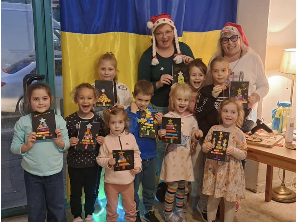 Новости Израиля Центр помощи беженцам из Украины в Хайфе. Украинские беженцы празднуют Новый год: вызовы и сюрпризы