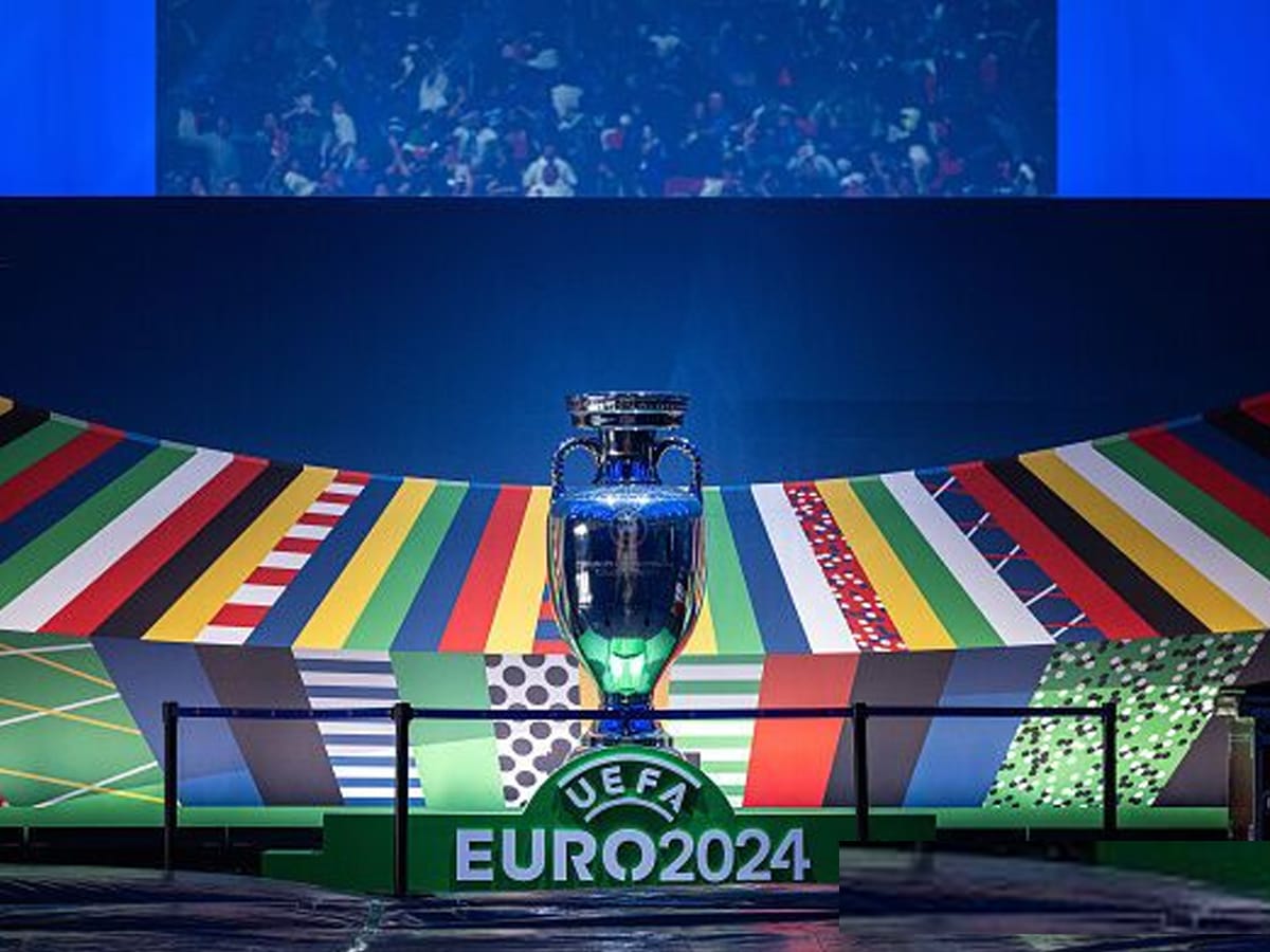 На чемпионате Евро-2024 запрещено использовать российские, израильские и палестинские флаги - Berliner Morgenpost