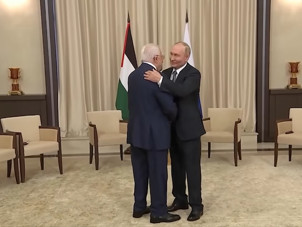 Аббас собирается в Газу: визит, выгодный путину