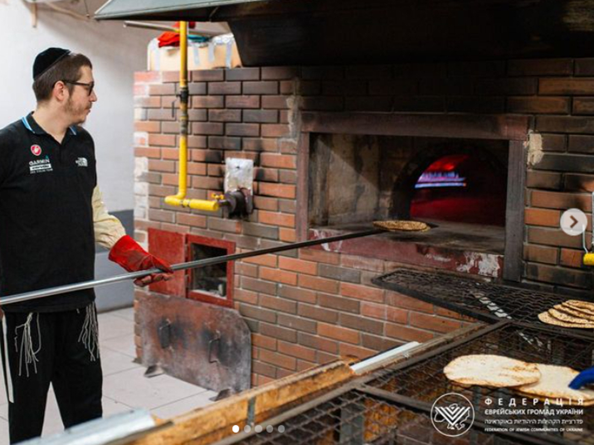 Евреи Днепра (Украина) продолжают жить и работать несмотря на трудности войны, - Arutz Sheva