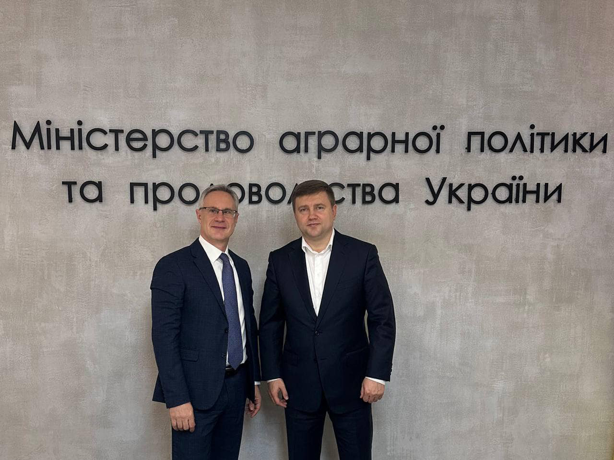 новости Израиля 18 декабря 2024 НАновости Посол Израиля в Украине Михаэль Бродский обсудил с министром аграрной политики Украины участие израильских компаний в сельскохозяйственных проектах