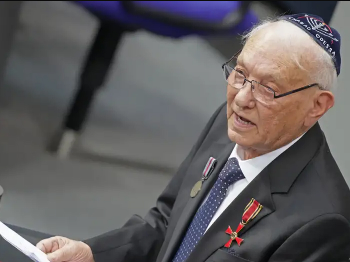 "Гитлер хотел убить меня за то, что я еврей. путин хочет убить меня за то, что я украинец" - 89-летний одессит Роман Шварцман выступил в Бундестаге с речью в память о жертвах Холокост