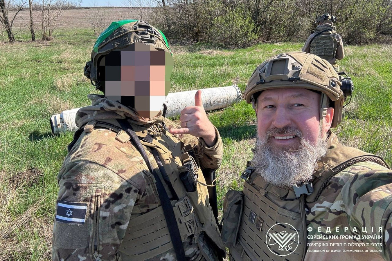 Песах на передовой в Украине: как еврейский капеллан привез свет праздника украинским защитникам